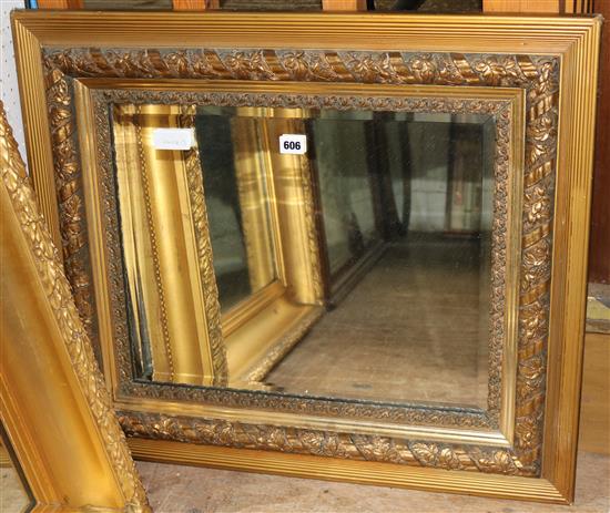 Gilt frame mirror